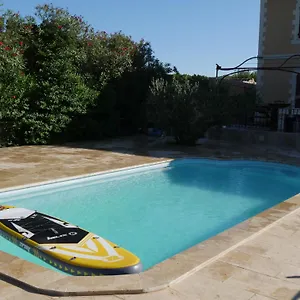 https://studio-de-la-luciole.fr-provencehotel.com